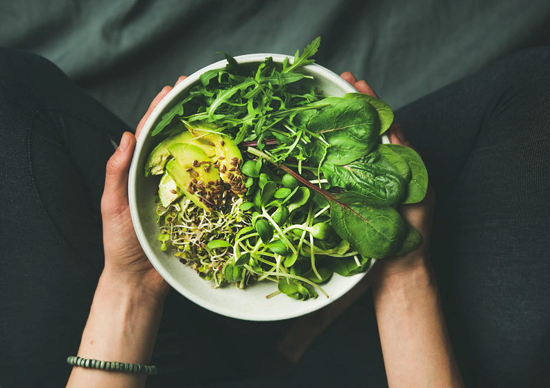 10 Pounds in 30 Days: A Trainer's Realistic Guide to Weight Loss